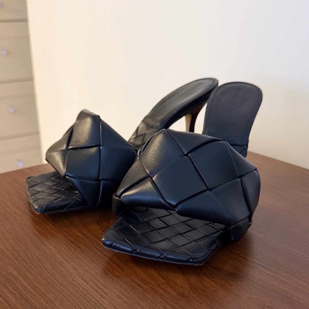 Bottega Veneta Mules